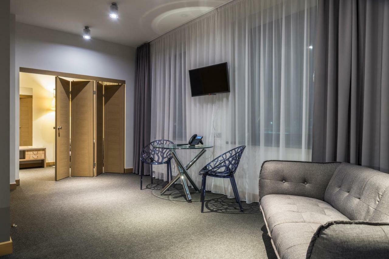 Restart Hotel